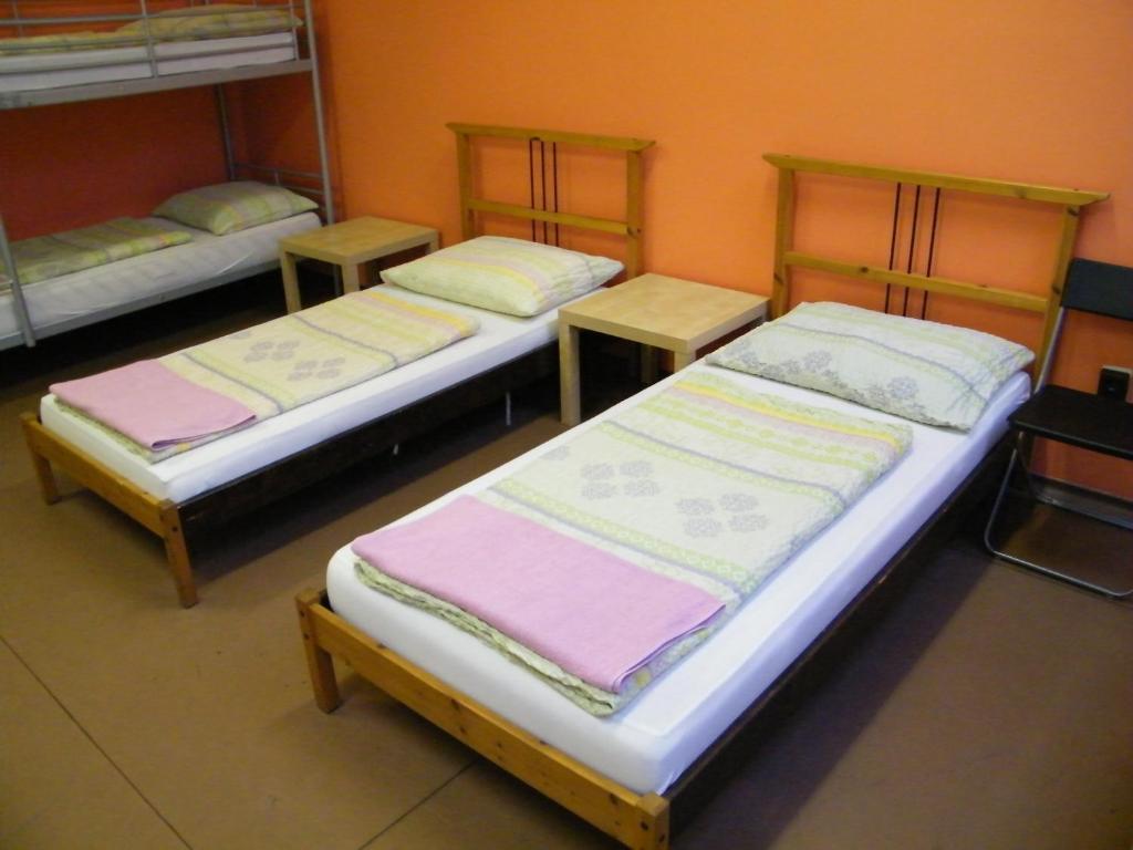 Zrinyi Hostel Boedapest Kamer foto